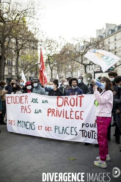 Manifestation contre la LPR et la précarité