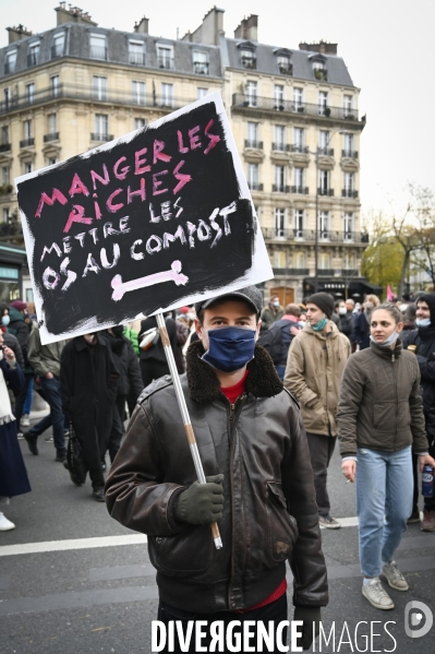 Manifestation contre le projet de loi SECURITE GLOBALE PPL, la marche des libertés du 5 decembre 2020. Demonstration against new security law project against freedom of information.