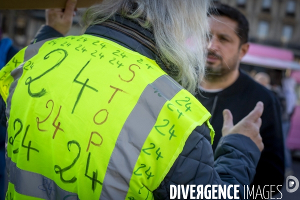 Manifestation contre la loi  Sécurité globale  et son article 24 entre République et Bastille à Paris