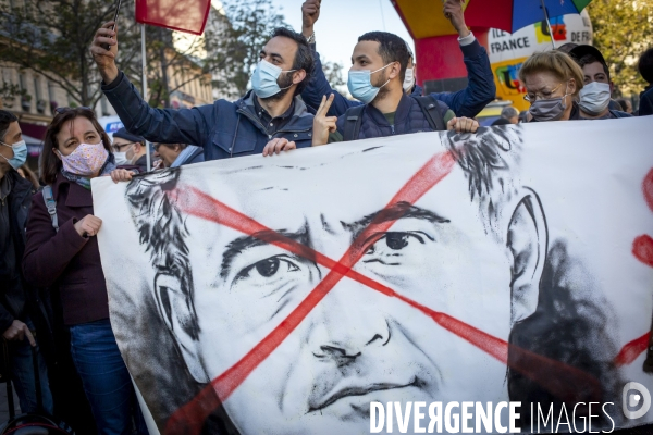 Manifestation contre la loi  Sécurité globale  et son article 24 entre République et Bastille à Paris