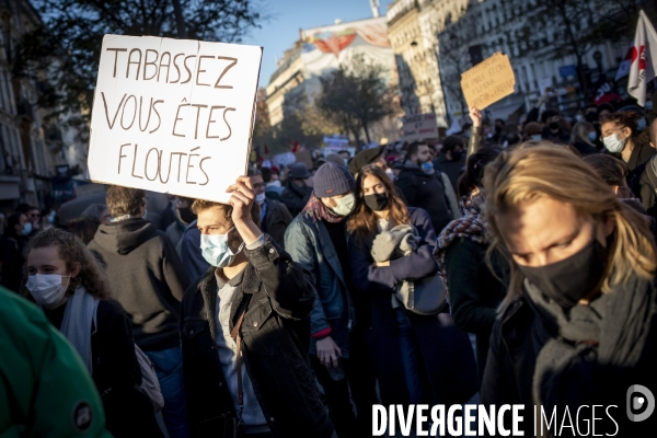 Manifestation contre la loi  Sécurité globale  et son article 24 entre République et Bastille à Paris