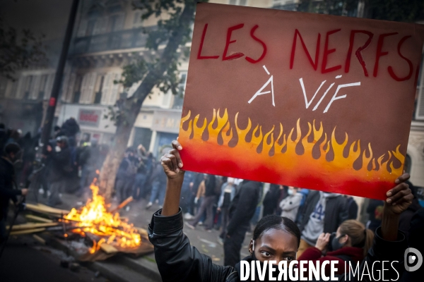 Manifestation contre la loi  Sécurité globale  et son article 24 entre République et Bastille à Paris