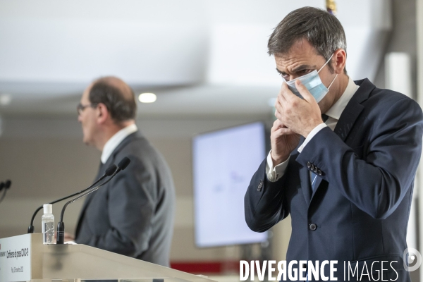 Jean Castex : point presse sur le Covid-19 et l allègement du confinement