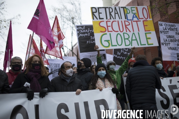 Manifestation contre la loi  sécurité globale  et contre le chômage et la précarité 05122020