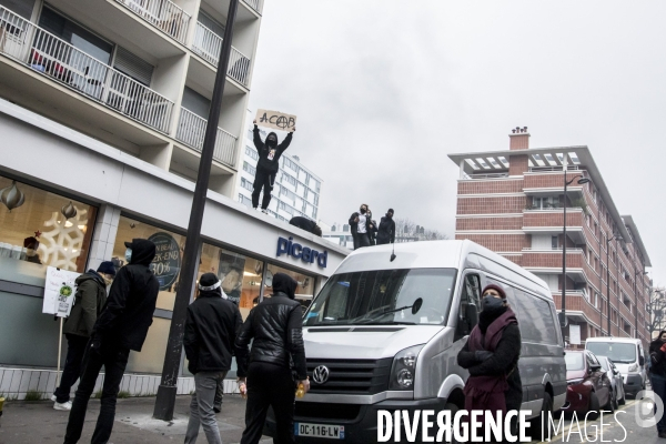 Manifestation contre la loi  sécurité globale  et contre le chômage et la précarité 05122020