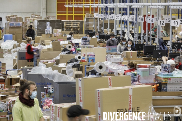 Stockage et entrepôts de la coopérative  JouéClub  à Cestas.
