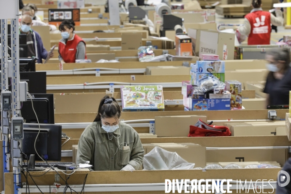 Stockage et entrepôts de la coopérative  JouéClub  à Cestas.