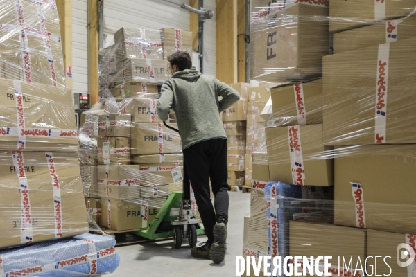 Stockage et entrepôts de la coopérative  JouéClub  à Cestas.