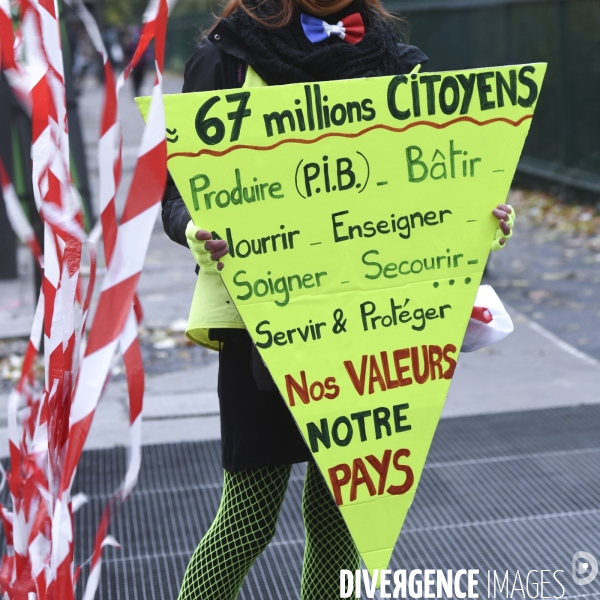 Manifestation contre le projet de loi SECURITE GLOBALE PPL, la marche des libertés du 5 decembre 2020. Demonstration against new security law project against freedom of information.