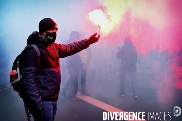Rassemblement à l appel de SUD-Rail et de Solidaires Groupe RATP contre l ouverture à la concurrence des transports publics