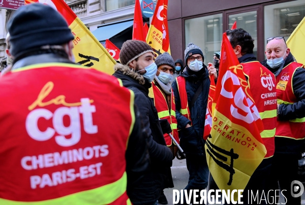 Rassemblement à l appel de SUD-Rail et de Solidaires Groupe RATP contre l ouverture à la concurrence des transports publics