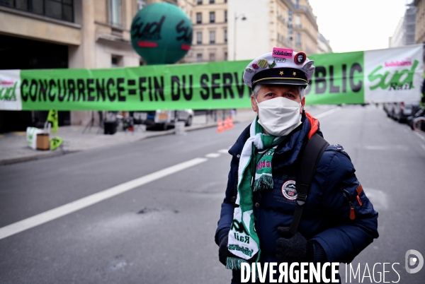 Rassemblement à l appel de SUD-Rail et de Solidaires Groupe RATP contre l ouverture à la concurrence des transports publics