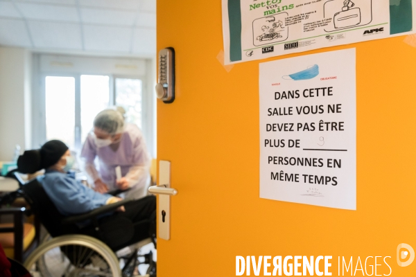 Tests PCR en maison de retraite