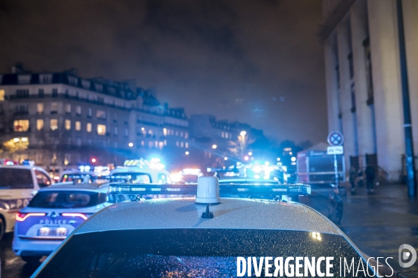 Manifestation spontanée de policiers 11122020