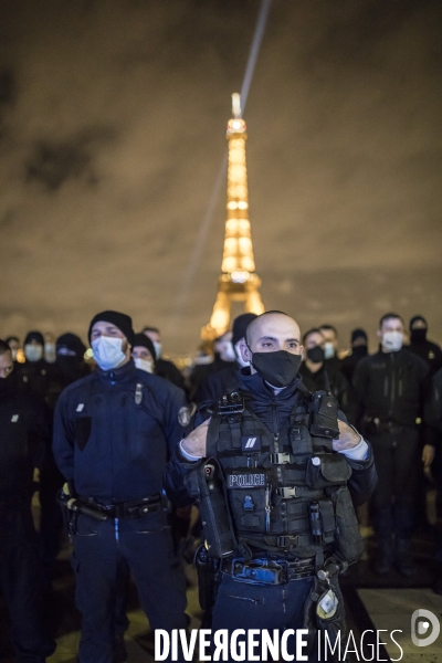 Manifestation spontanée de policiers 11122020