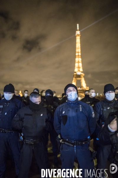 Manifestation spontanée de policiers 11122020