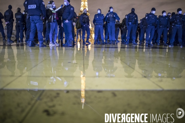 Manifestation spontanée de policiers 11122020