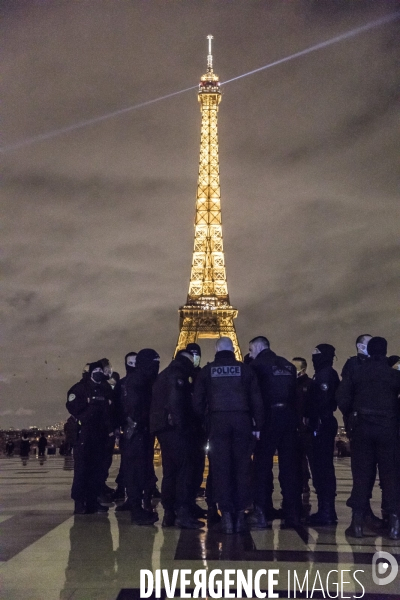 Manifestation spontanée de policiers 11122020