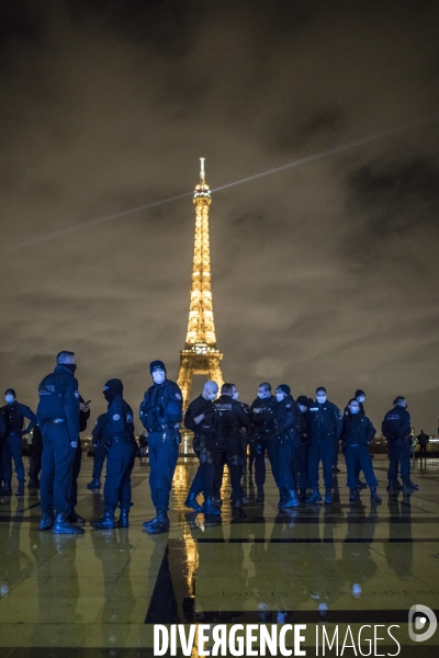 Manifestation spontanée de policiers 11122020