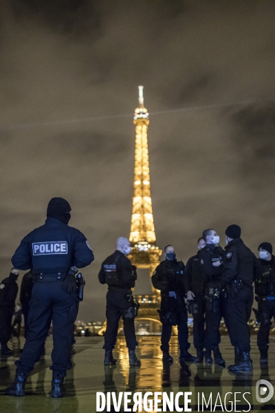 Manifestation spontanée de policiers 11122020