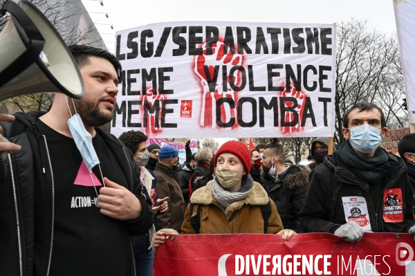 Manifestation contre le projet de loi SECURITE GLOBALE PPL, la marche des libertés du 12 decembre 2020. Demonstration against new security law project against freedom of information.