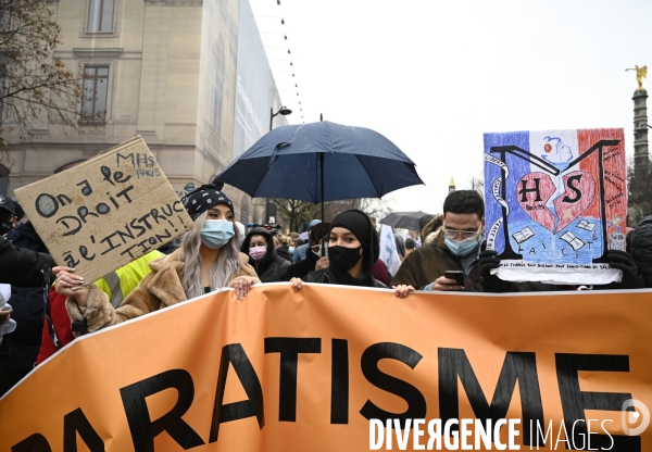 Manifestation contre le projet de loi SECURITE GLOBALE PPL, la marche des libertés du 12 decembre 2020. Demonstration against new security law project against freedom of information.