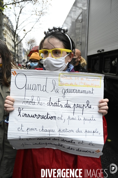 Manifestation contre le projet de loi SECURITE GLOBALE PPL, la marche des libertés du 12 decembre 2020. Demonstration against new security law project against freedom of information.