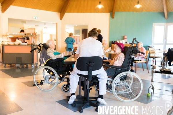 Reconfinement en maison de retraite