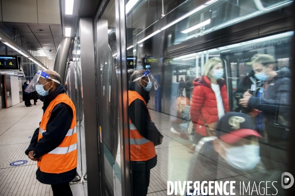 Prolongement ligne 14, ouverture sation Pont Cardinet dans le 17eme arrondissement.