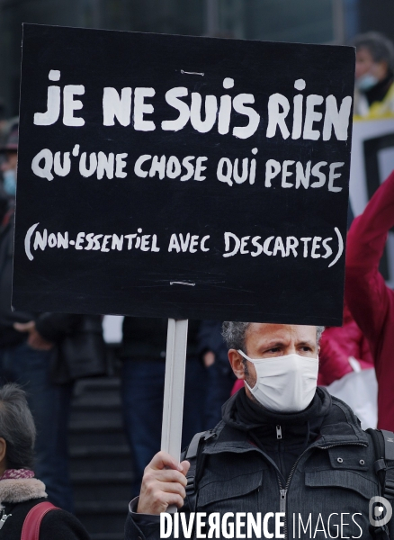 Manifestation du monde de la culture et du spectacle contre la fermeture prolongée des lieux de culture