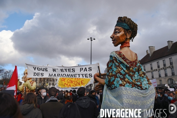 Manifestation du monde de la culture et du spectacle contre la fermeture prolongée des lieux de culture