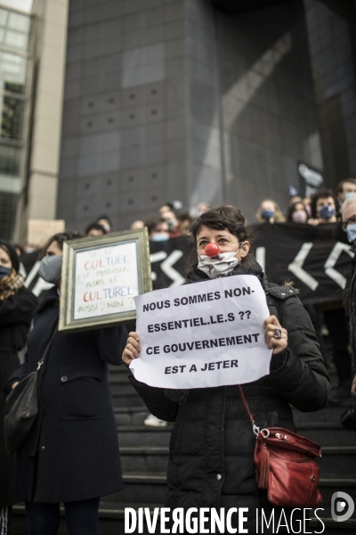 Manifestation contre la fermeture prolongée des lieux de culture 15122020