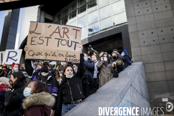 Manifestation contre la fermeture prolongée des lieux de culture 15122020