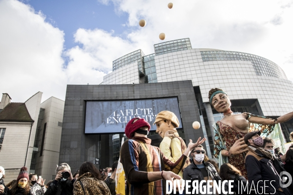 Manifestation contre la fermeture prolongée des lieux de culture 15122020