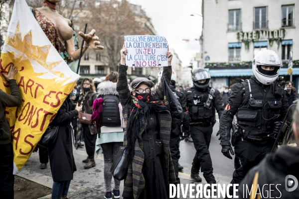 Manifestation contre la fermeture prolongée des lieux de culture 15122020