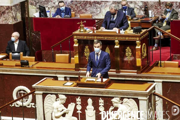 Plan de vaccination , débat à l Assemblée Nationale