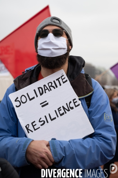 Genève - Manifestation - Pour une sortie de crise solidaire, sociale, culturelle, féministe et écologique