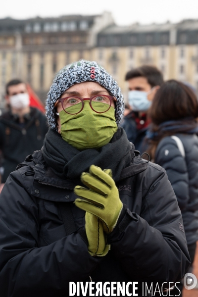 Genève - Manifestation - Pour une sortie de crise solidaire, sociale, culturelle, féministe et écologique