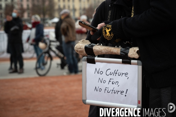 Genève - Manifestation - Pour une sortie de crise solidaire, sociale, culturelle, féministe et écologique