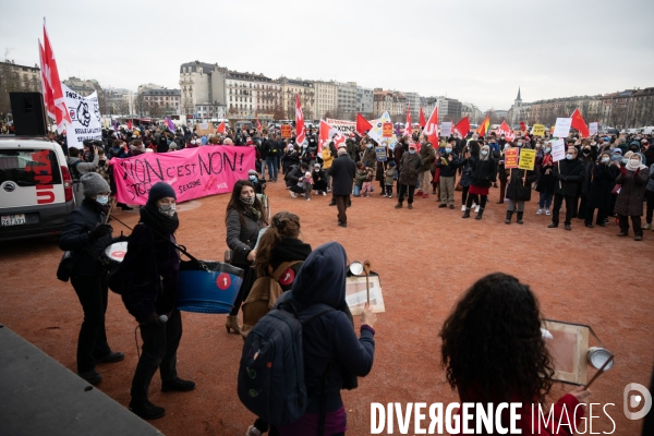 Genève - Manifestation - Pour une sortie de crise solidaire, sociale, culturelle, féministe et écologique