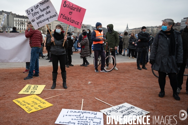 Genève - Manifestation - Pour une sortie de crise solidaire, sociale, culturelle, féministe et écologique