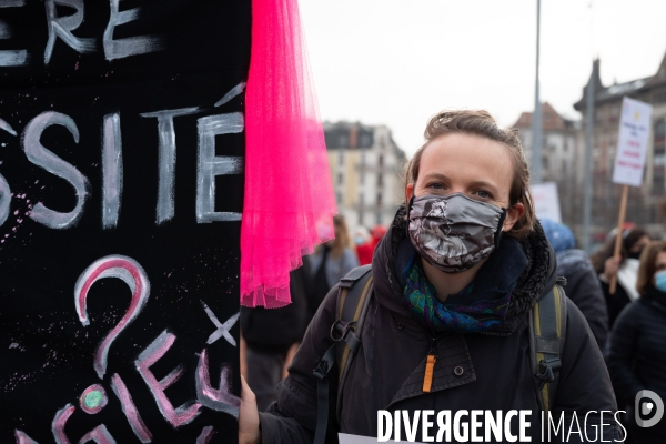 Genève - Manifestation - Pour une sortie de crise solidaire, sociale, culturelle, féministe et écologique