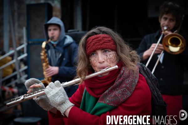 Genève - Manifestation - Pour une sortie de crise solidaire, sociale, culturelle, féministe et écologique