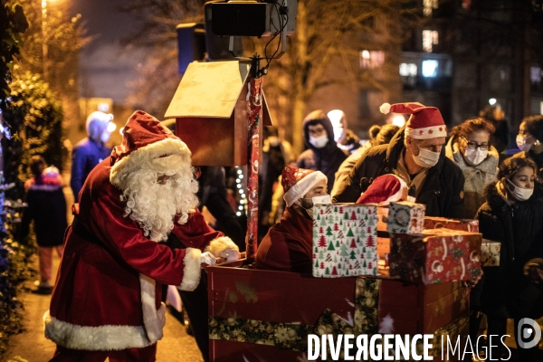 Tournée du Père Noël en Banlieue