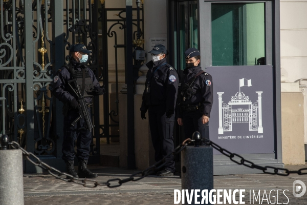 Syndicats de policiers reçu au ministère de l intérieur