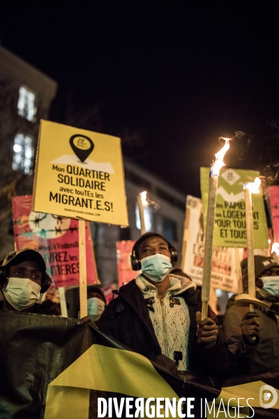 Manifestation de sans-papiers pour réclamer leur régularisation 18122020