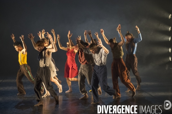 Political mother unplugged de hofesh shechter