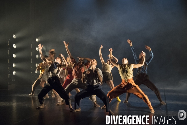 Political mother unplugged de hofesh shechter