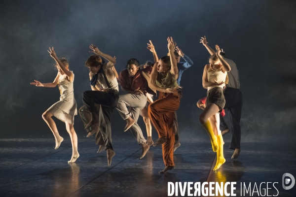 Political mother unplugged de hofesh shechter