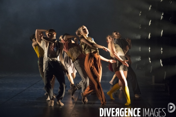 Political mother unplugged de hofesh shechter